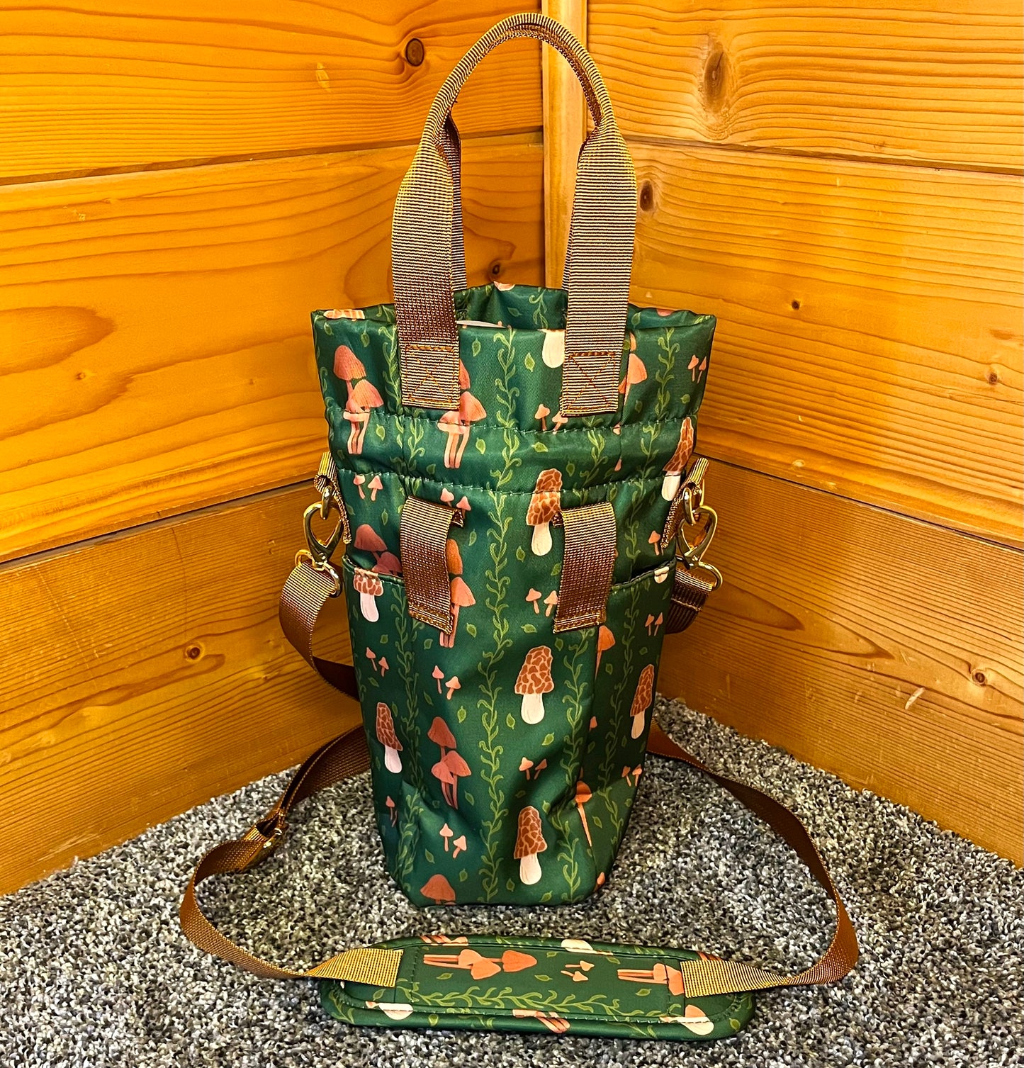 Mushroom Water Bottle Bag with Fidget Zipper Pull