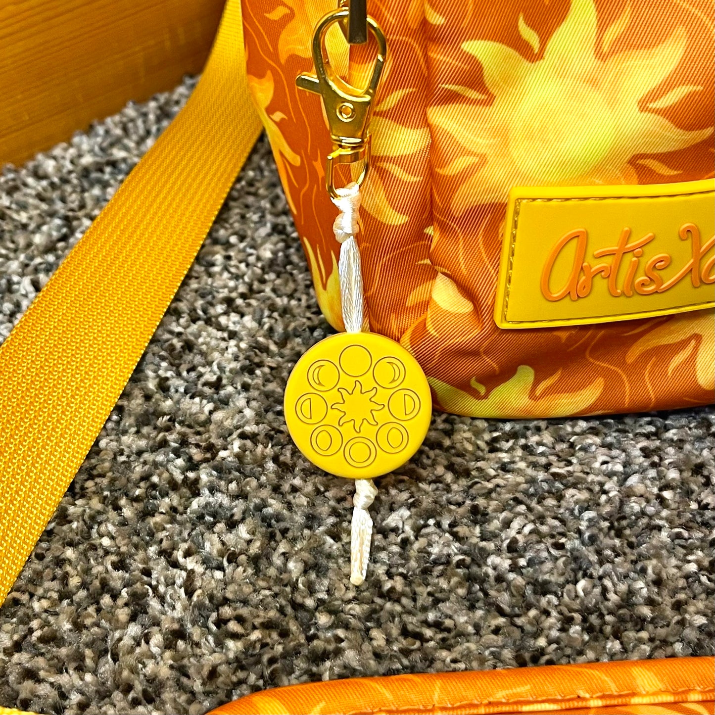 Sun Water Bottle Bag with Fidget Zipper Pull