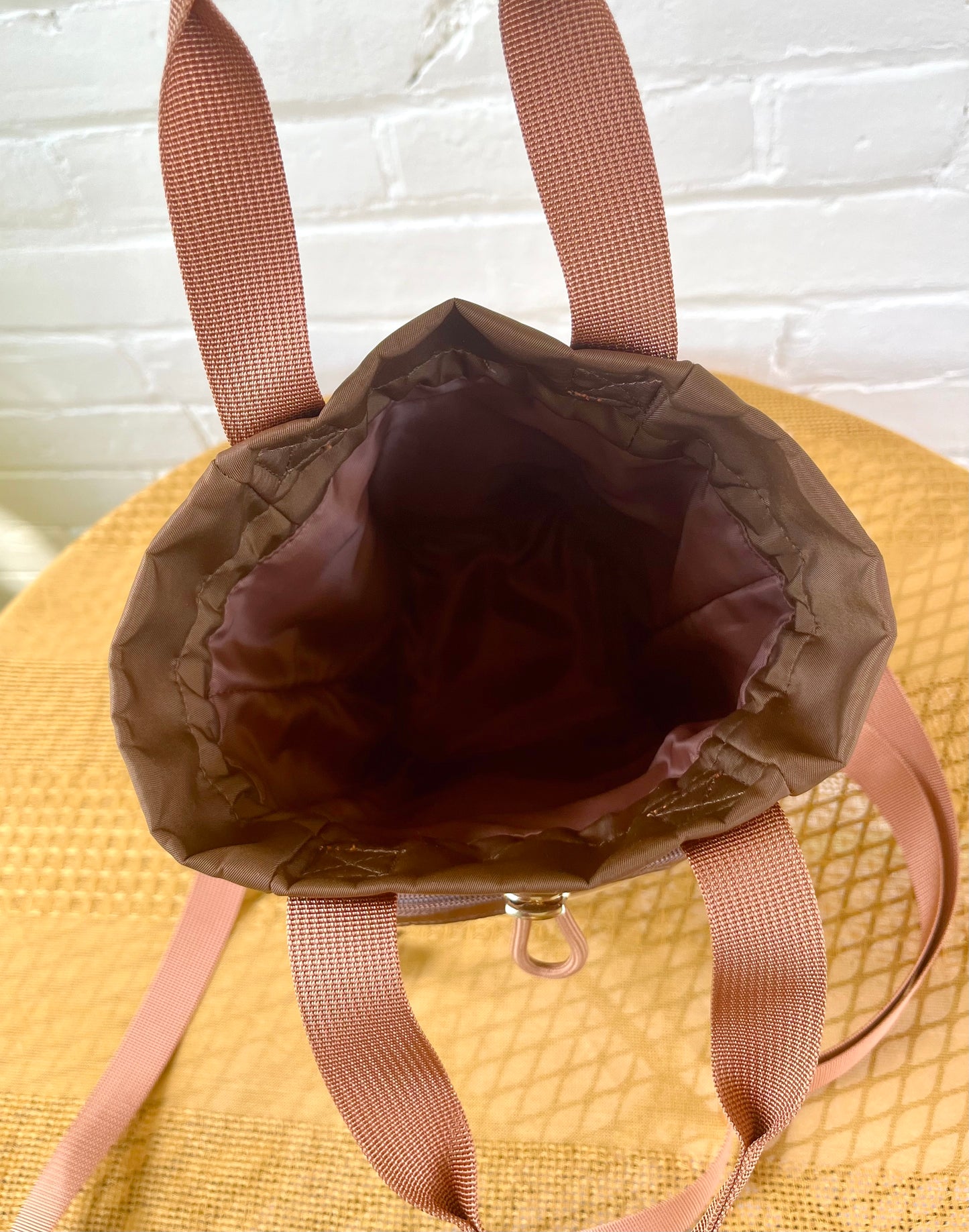 Large Brown Ita Water Bottle Bag with Fidget Zipper Pull
