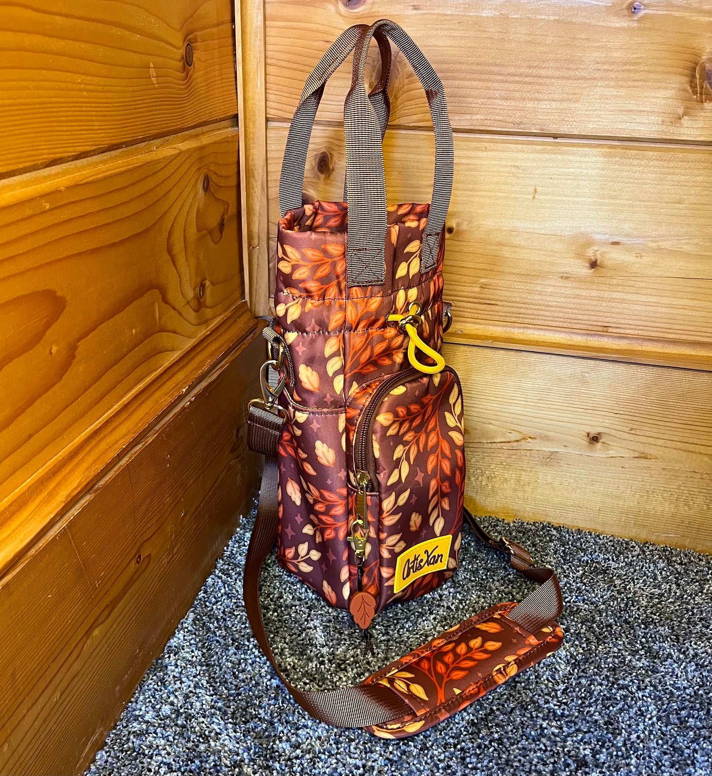 Autumn Leafy Water Bottle Bag with Fidget Zipper Pull