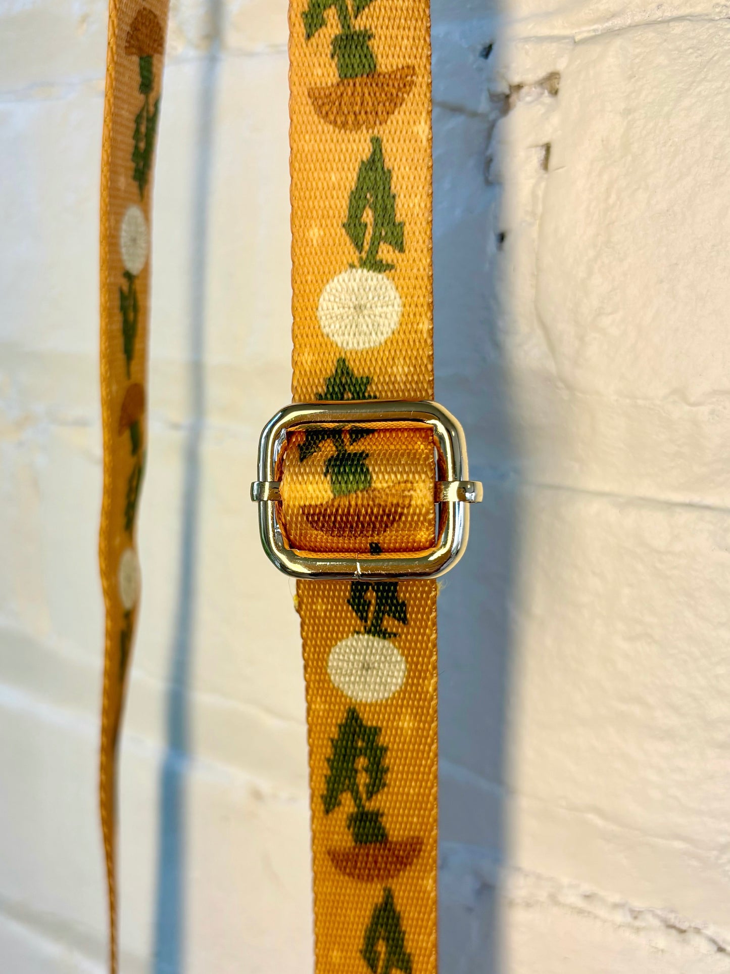 Dandelion Badge Holder