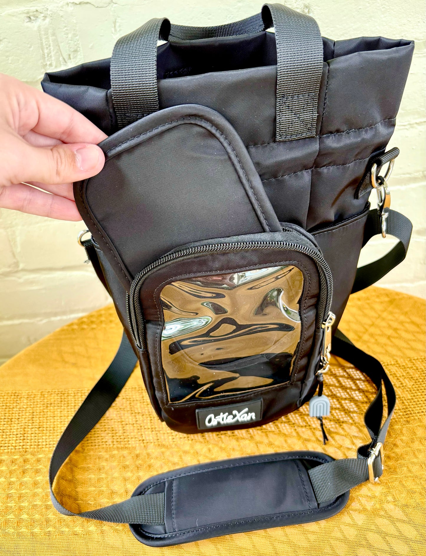 Large Black Ita Water Bottle Bag with Fidget Zipper Pull