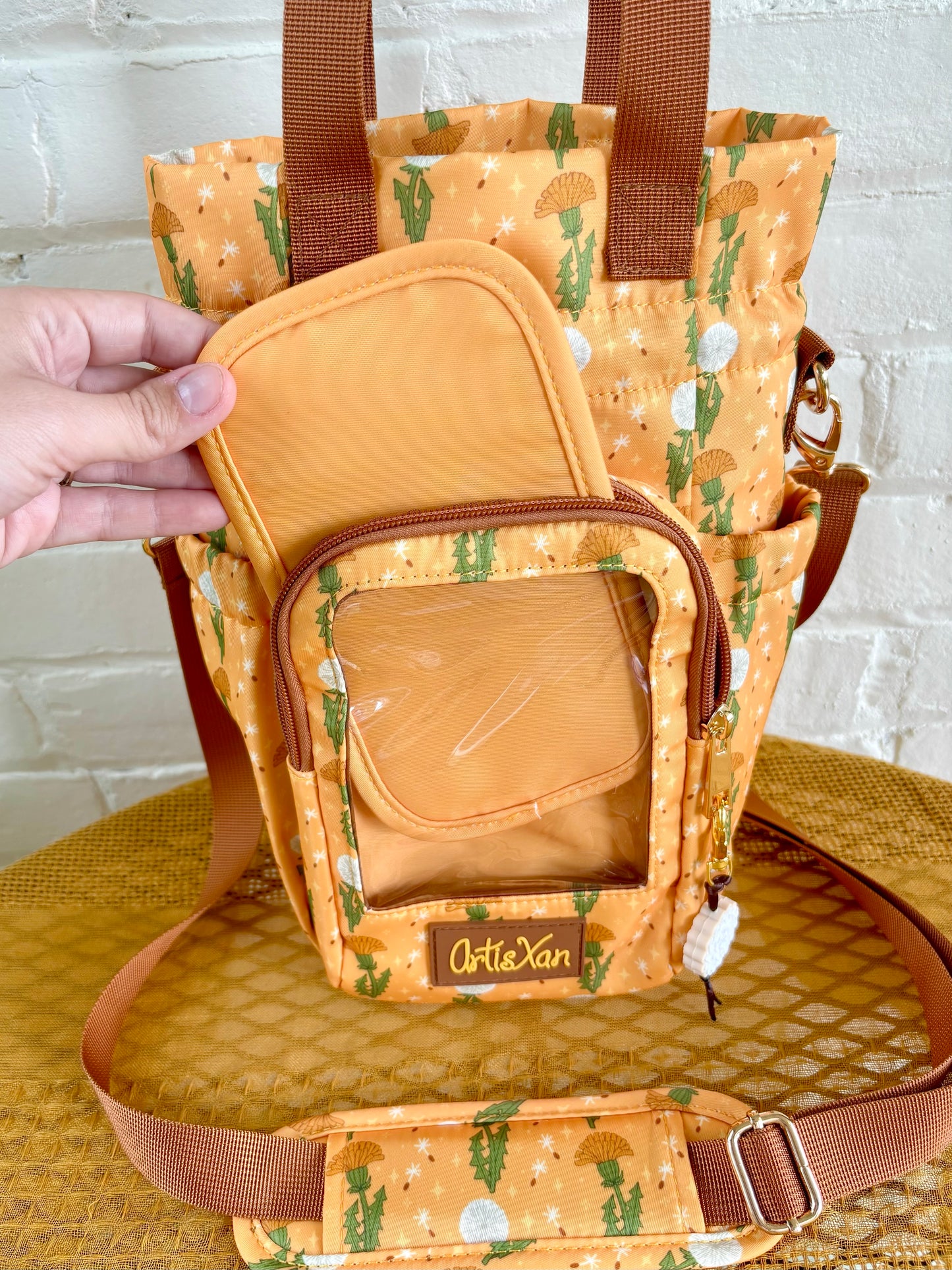 Large Dandelion Ita Water Bottle Bag with Fidget Zipper Pull