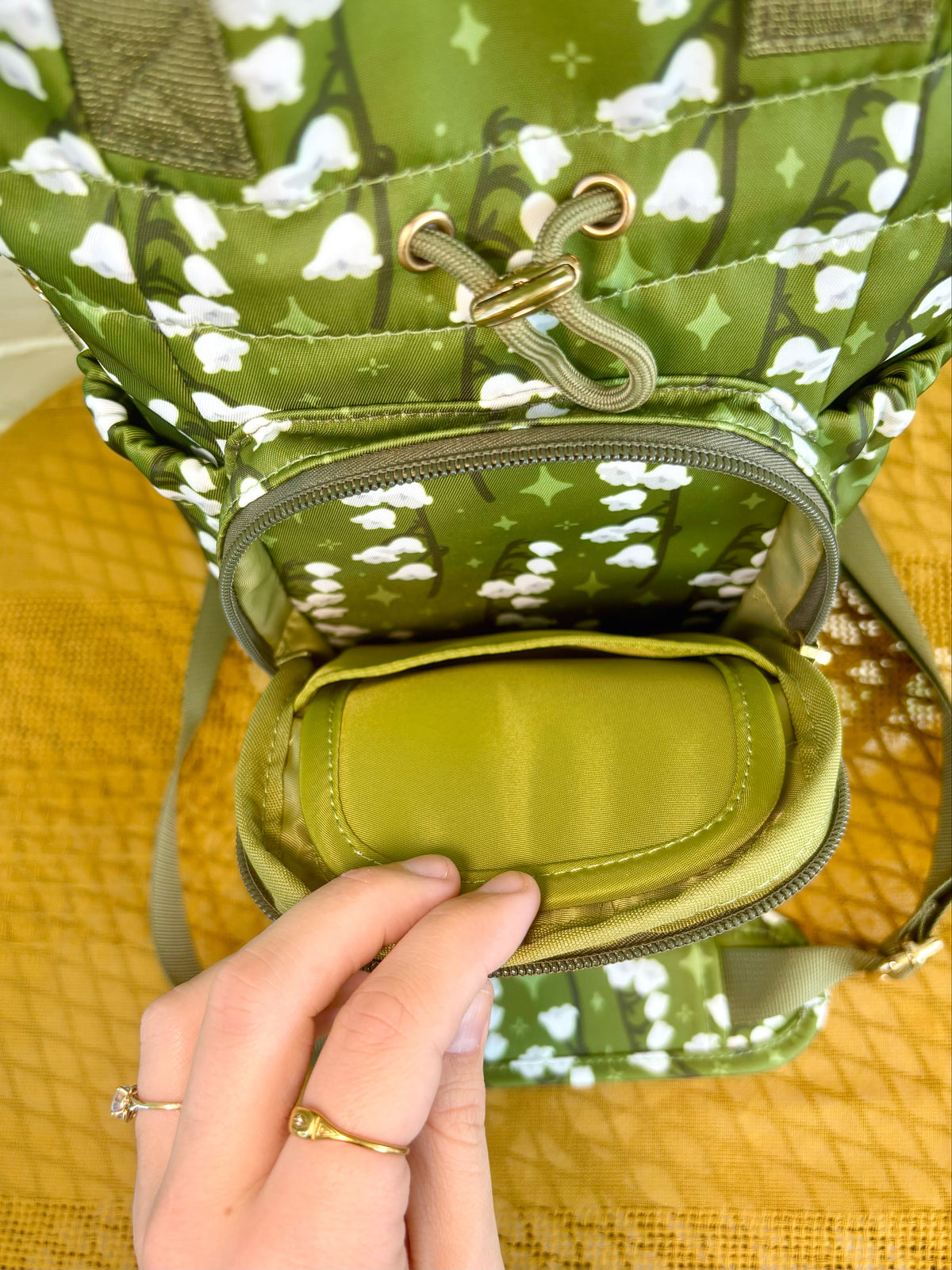 PRE-ORDER Large Lily of The Valley Ita Water Bottle Bag with Fidget Zipper Pull