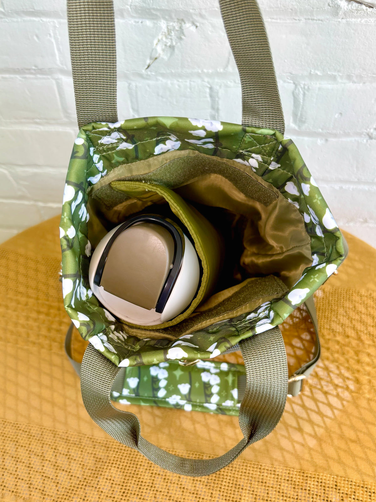 PRE-ORDER Large Lily of The Valley Ita Water Bottle Bag with Fidget Zipper Pull