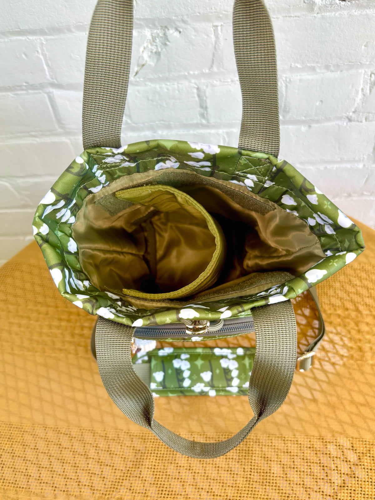 PRE-ORDER Large Lily of The Valley Ita Water Bottle Bag with Fidget Zipper Pull