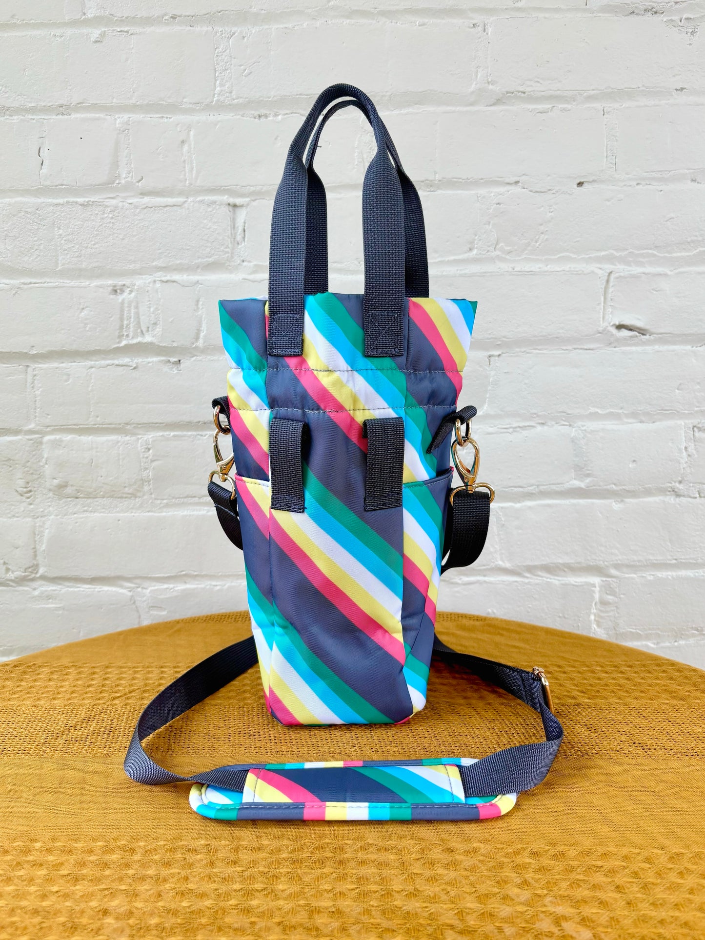 Disability Water Bottle Bag with Fidget Zipper Pull