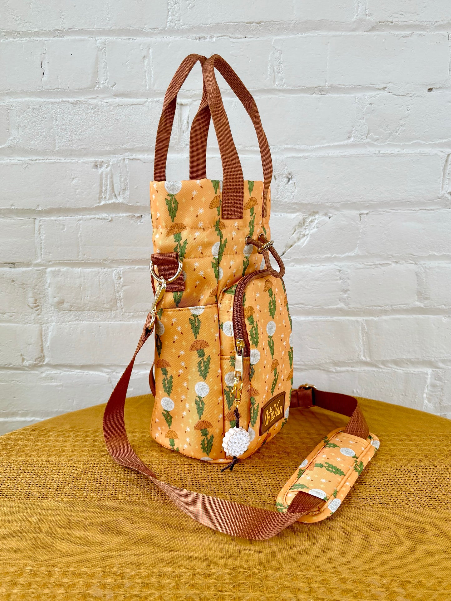 Dandelion Water Bottle Bag with Fidget Zipper Pull