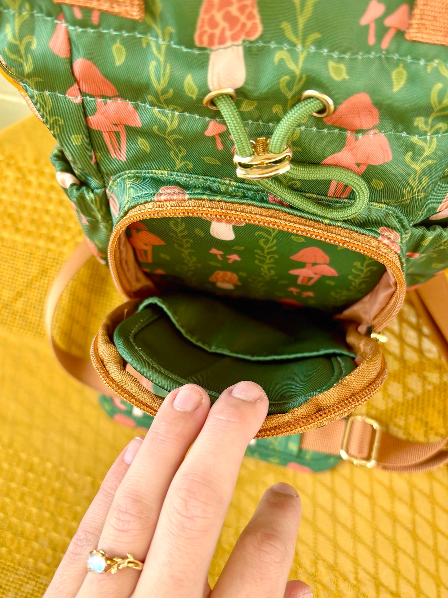 Large Mushroom Ita Water Bottle Bag with Fidget Zipper Pull