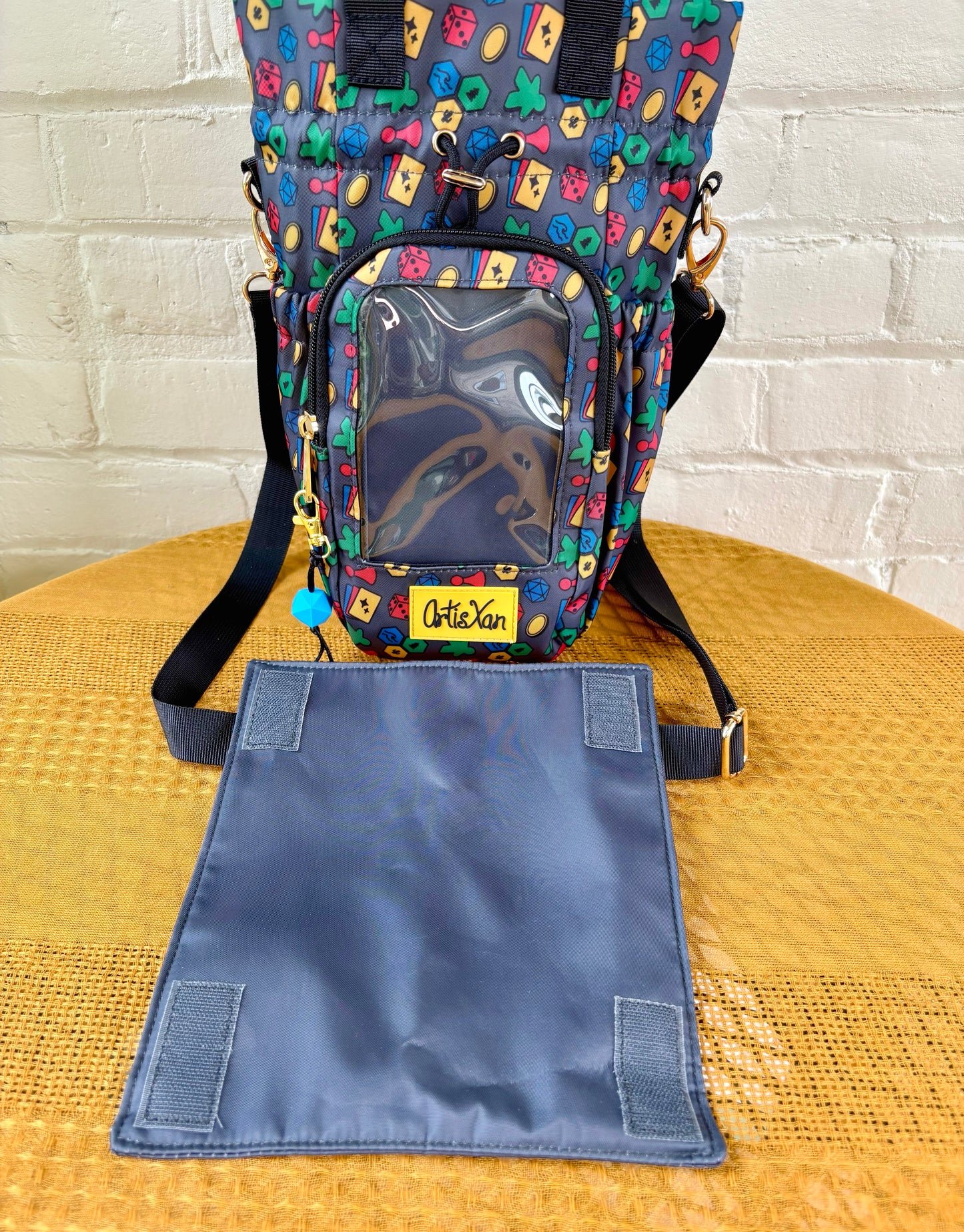 Large Gray Game Ita Water Bottle Bag with Fidget Zipper Pull