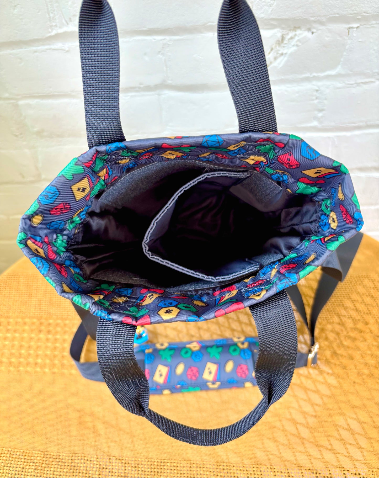 Large Gray Game Ita Water Bottle Bag with Fidget Zipper Pull