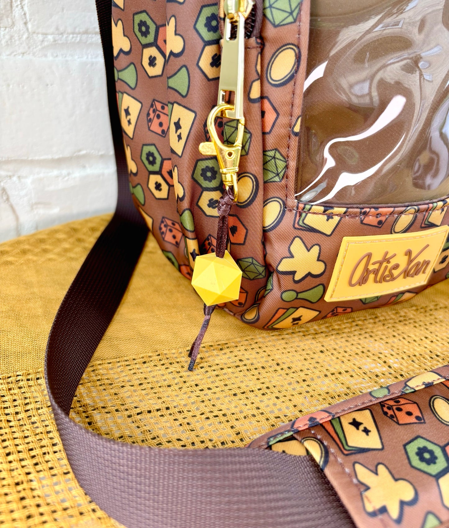 Large Brown Game Ita Water Bottle Bag with Fidget Zipper Pull