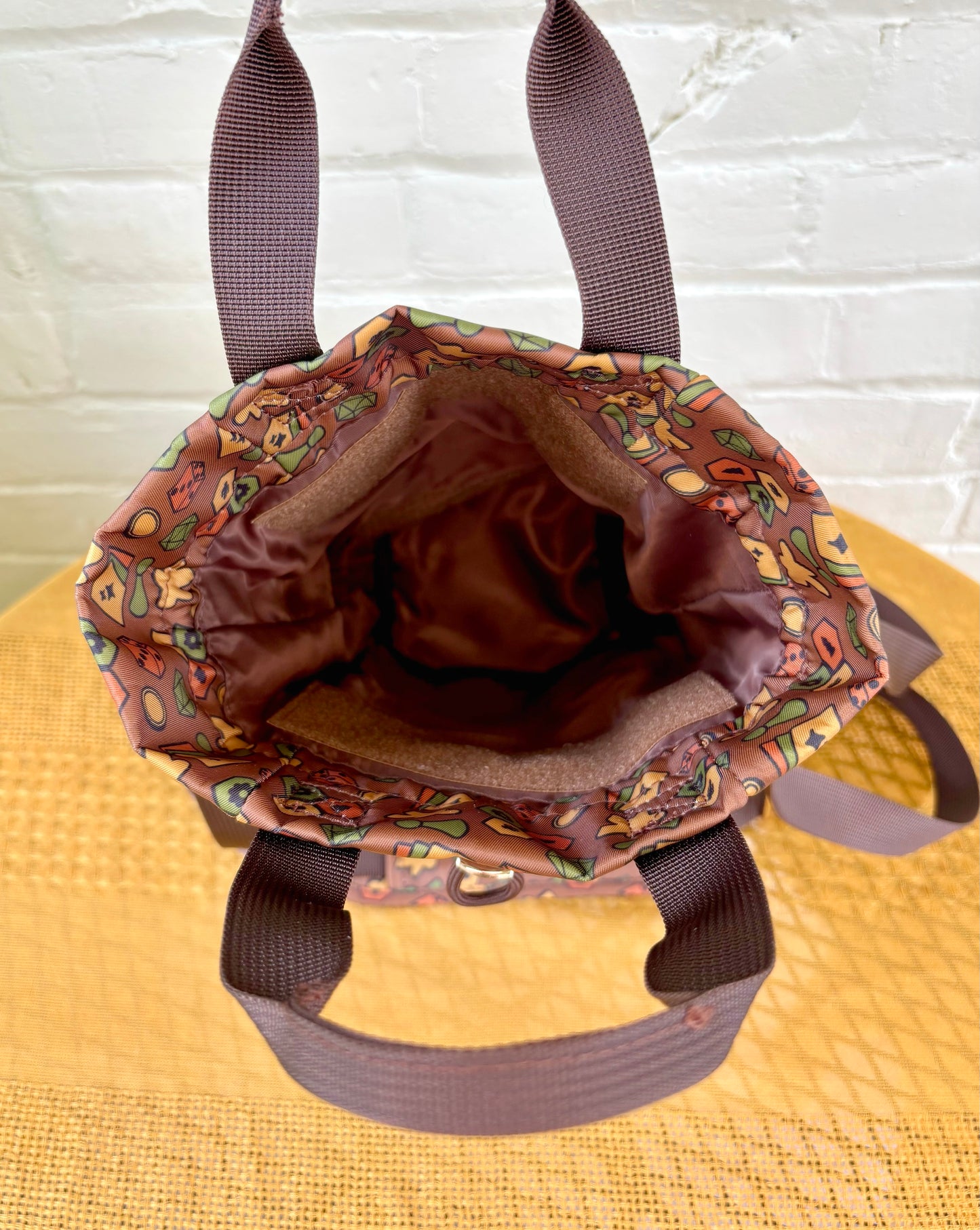 Large Brown Game Ita Water Bottle Bag with Fidget Zipper Pull