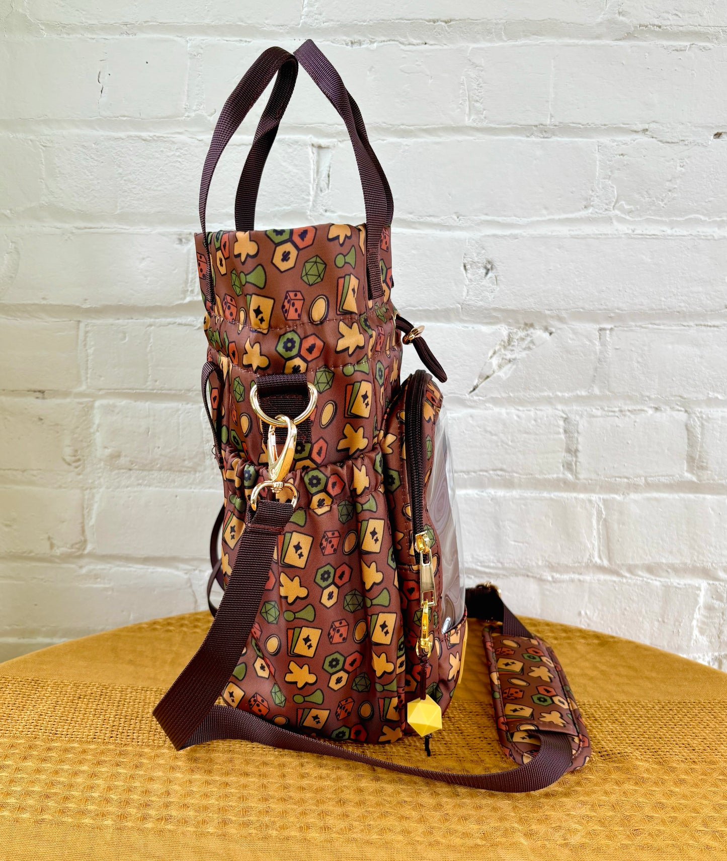 Large Brown Game Ita Water Bottle Bag with Fidget Zipper Pull