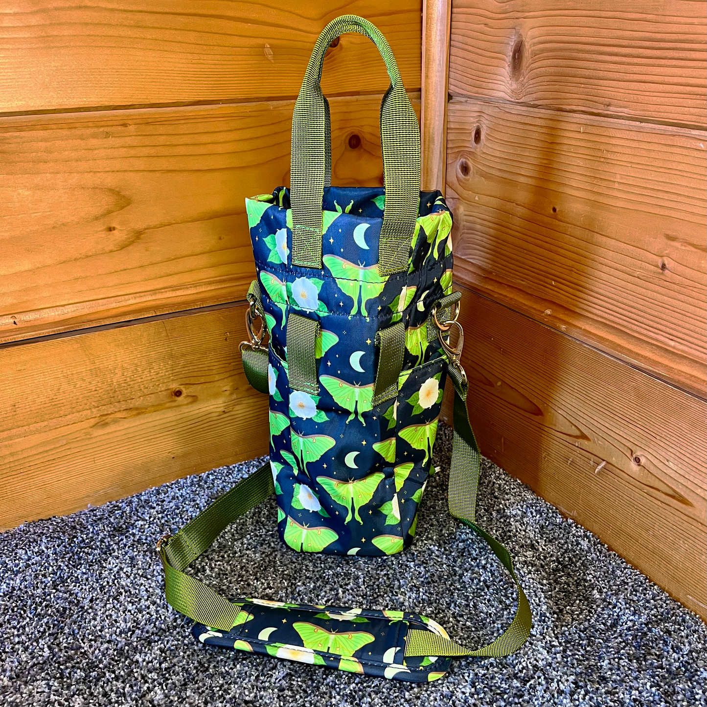 Luna Moth Water Bottle Bag with Fidget Zipper Pull