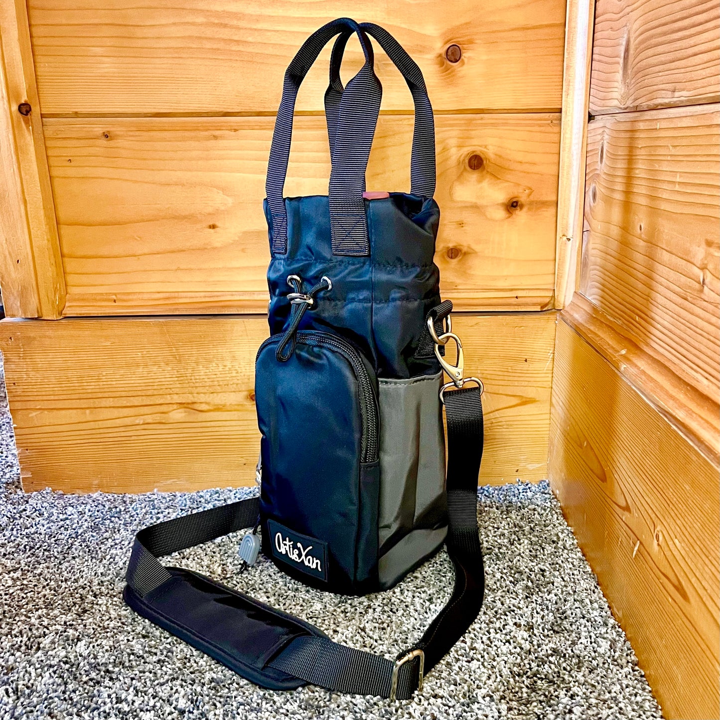 Black Water Bottle Bag with Fidget Zipper Pull