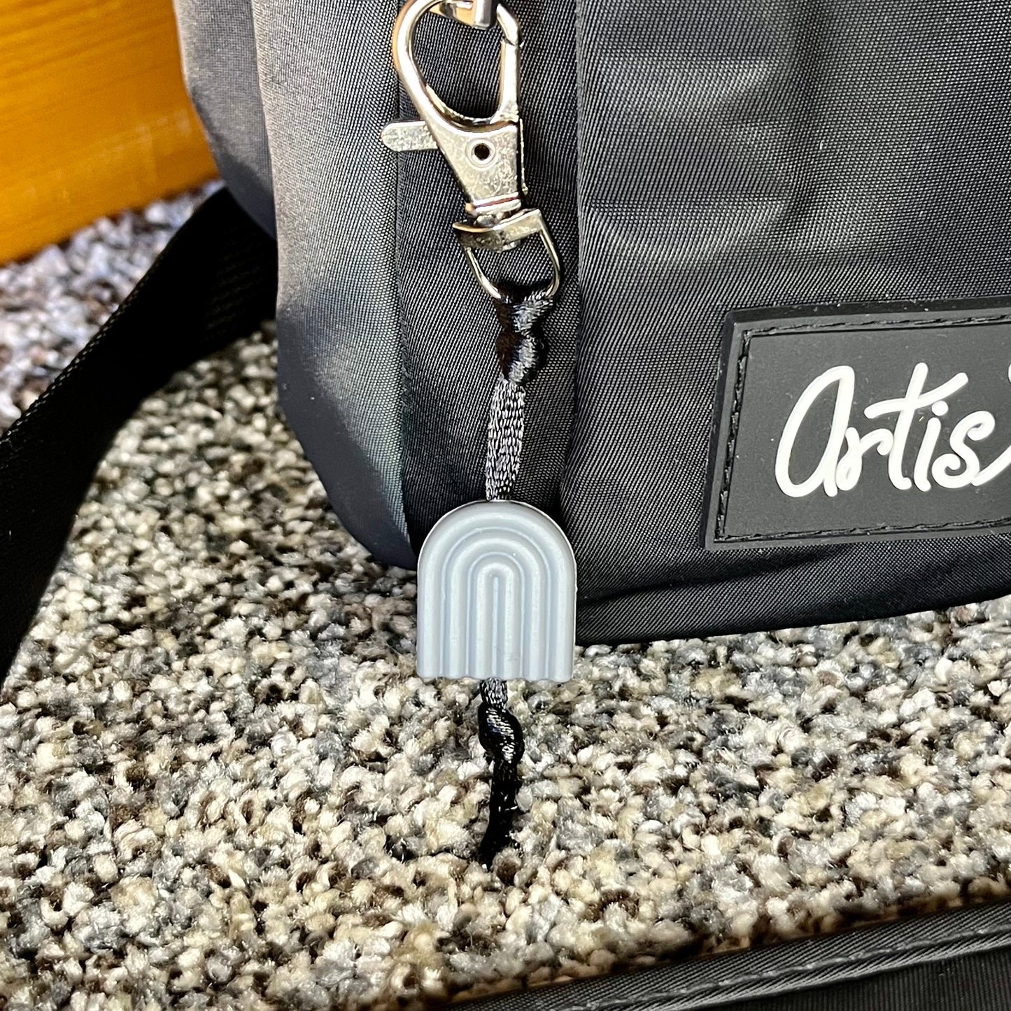 Black Water Bottle Bag with Fidget Zipper Pull