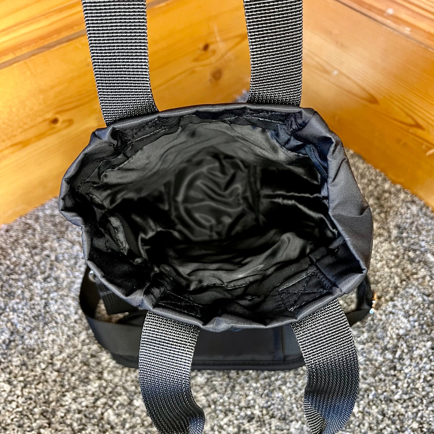 Black Water Bottle Bag with Fidget Zipper Pull